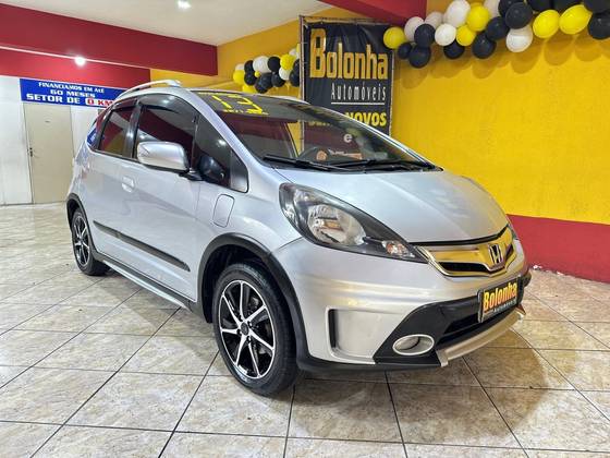 HONDA FIT 1.5 TWIST 16V FLEX 4P AUTOMÁTICO HONDA FIT 1.5 TWIST 16V FLEX 4P AUTOMÁTICO